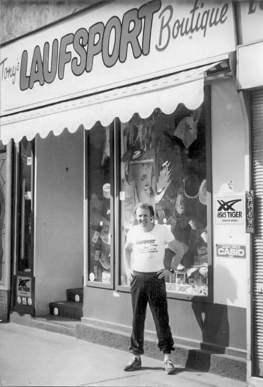 Das Geschäft in seinen ersten Jahren, damals „Tony's Laufsport Boutique“